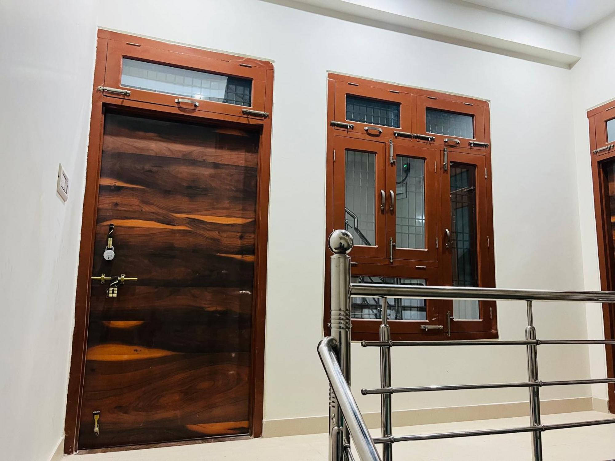 Sg Home Stay Ayodhya Ngoại thất bức ảnh
